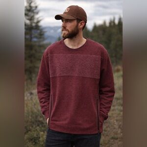 American Eagle Men’s Burgundy  Crewneck Sweater Zip Pockets Size Medium EUC